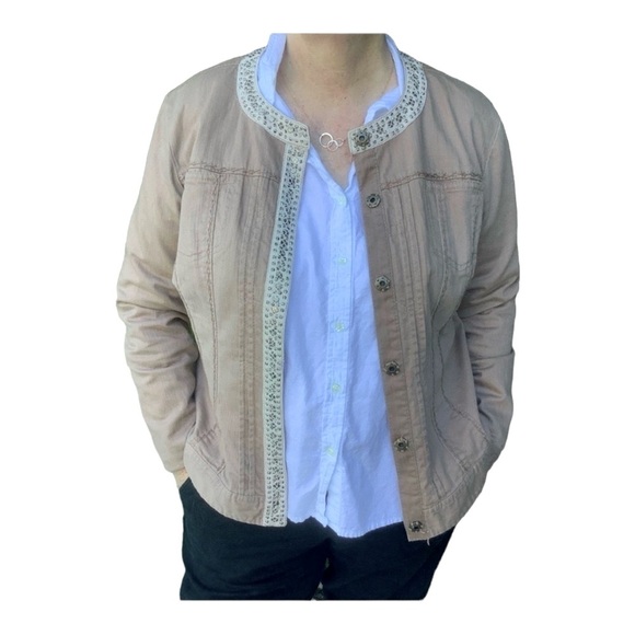 CHICO’S  Jacket Khaki with stitching details and Embellished Snap Front Size 2 - Picture 9 of 13
